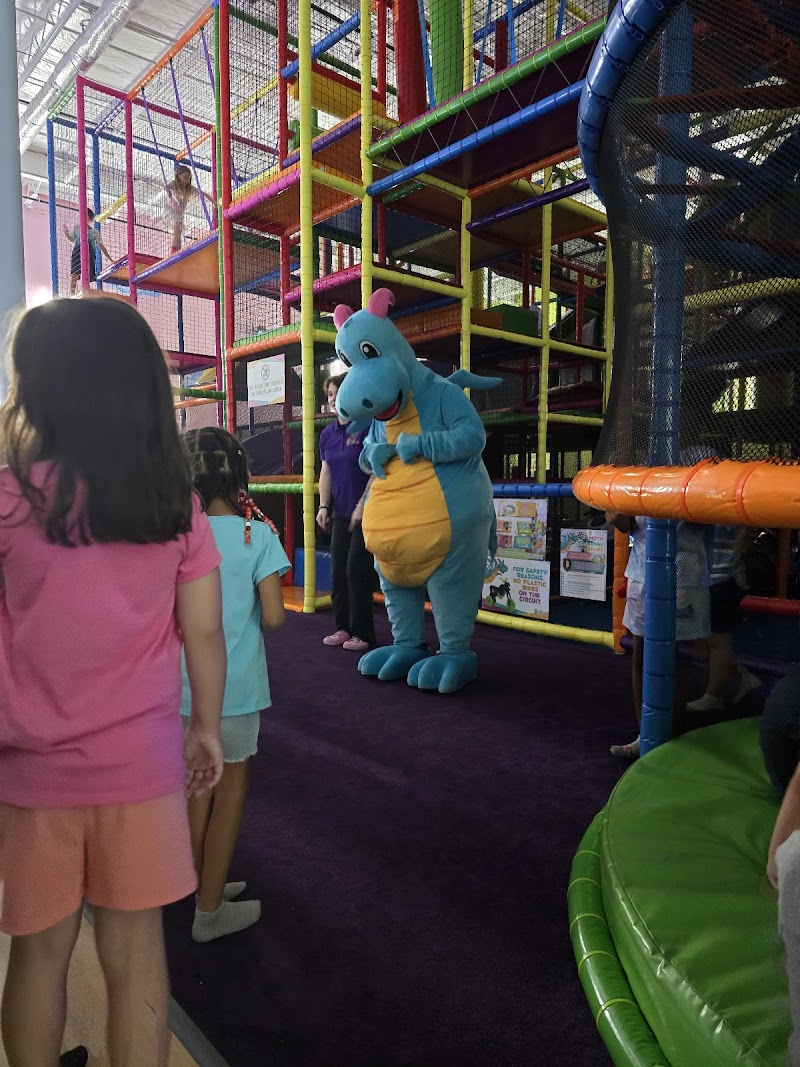 Kids Empire Olmsted Cleveland interior