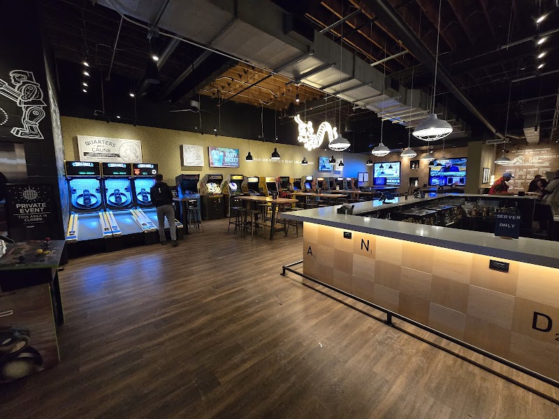 16-Bit Bar+Arcade Cleveland atmosphere
