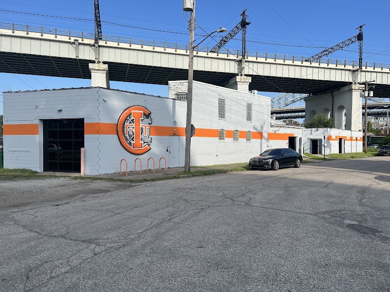 IC Fit Gym Cleveland atmosphere