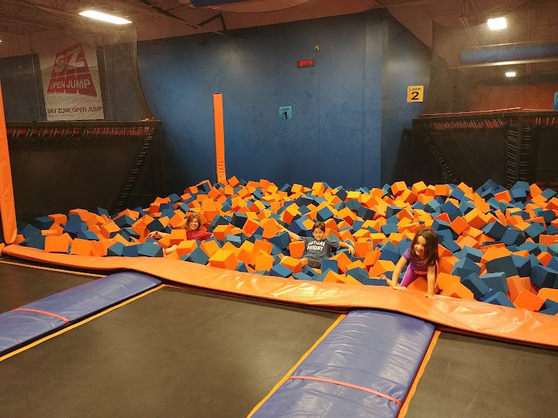 Sky Zone Highland Heights Cleveland atmosphere