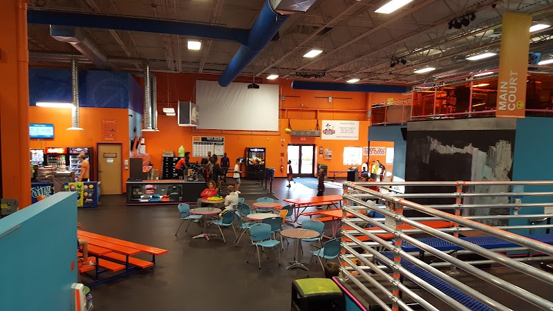 Sky Zone Highland Heights Cleveland atmosphere