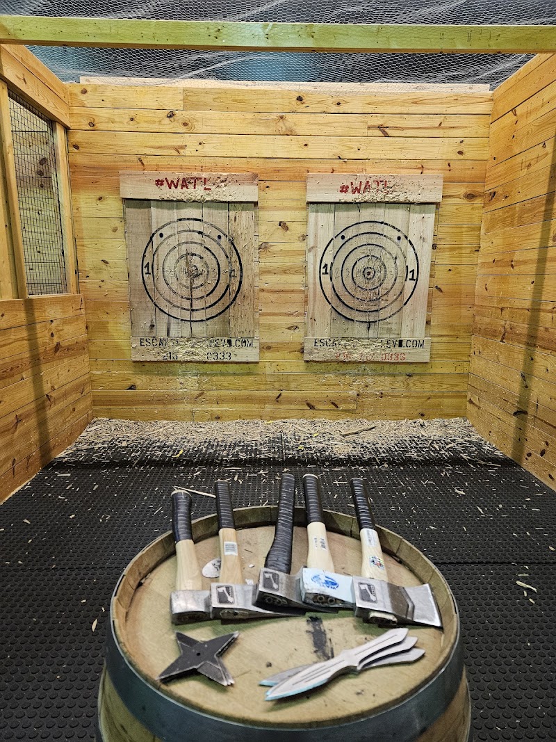 Escape Room Middleburg & Axe Throwing Cleveland atmosphere