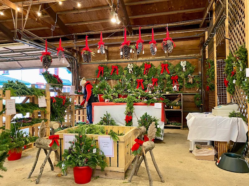 Heritage Farms Cleveland atmosphere