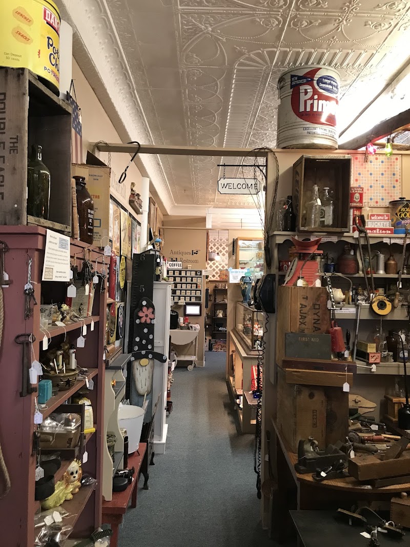 Generations Antiques and More Cleveland atmosphere