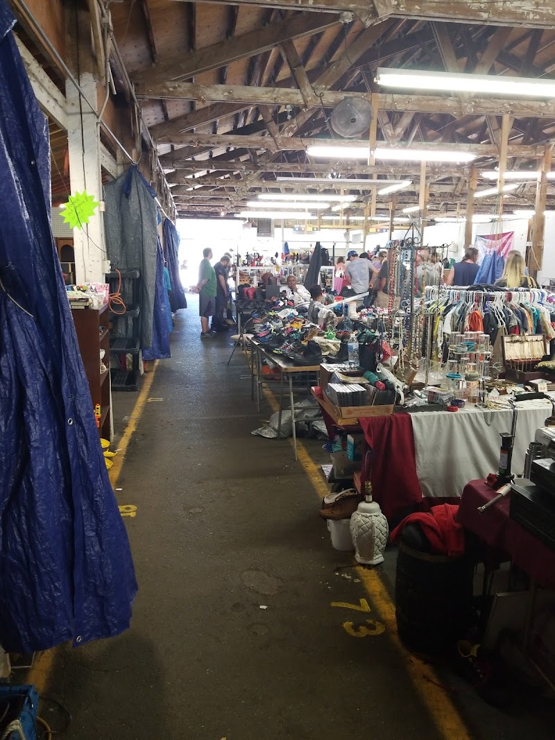 Painesville Flea Market in Cleveland