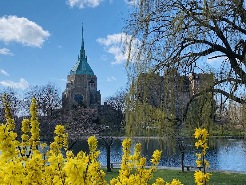 Wade Lagoon Cleveland atmosphere