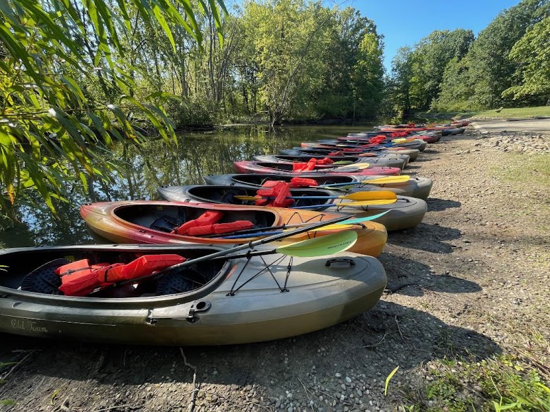 Crooked River Adventures Cleveland atmosphere