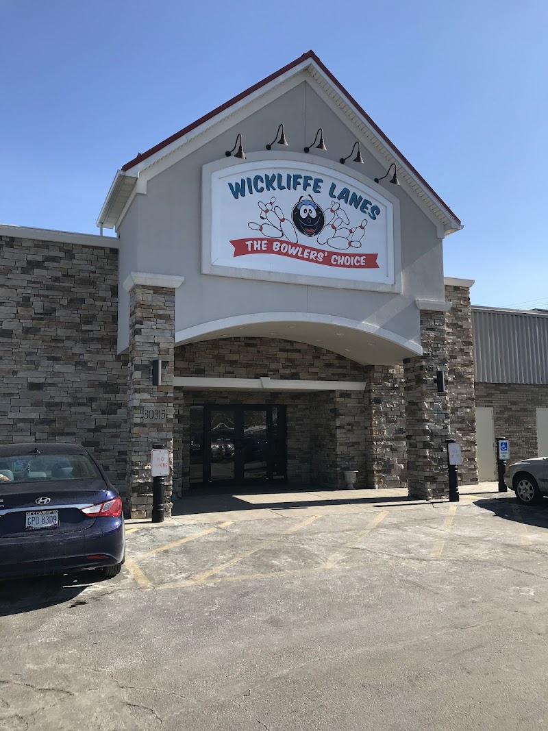 Wickliffe Lanes Cleveland atmosphere
