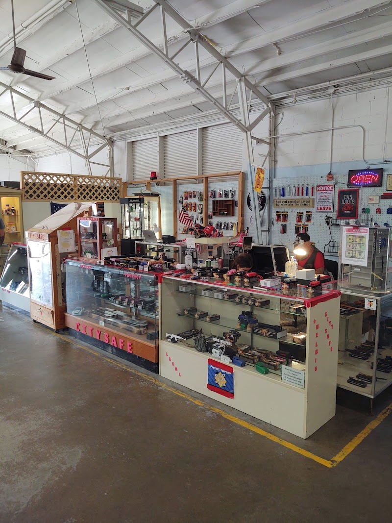 Jamie's Flea Market Cleveland interior
