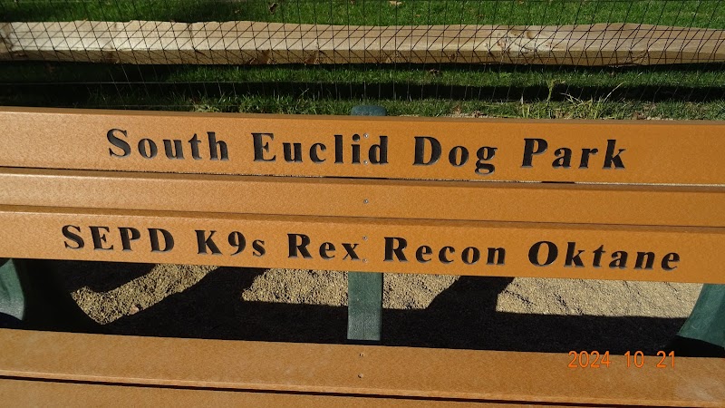 South Euclid Dog Park Cleveland atmosphere