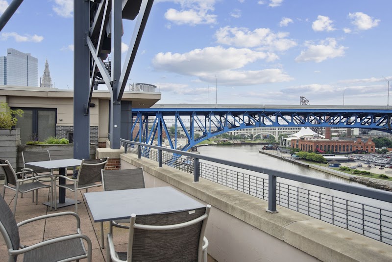 The Flats at East Bank Cleveland atmosphere