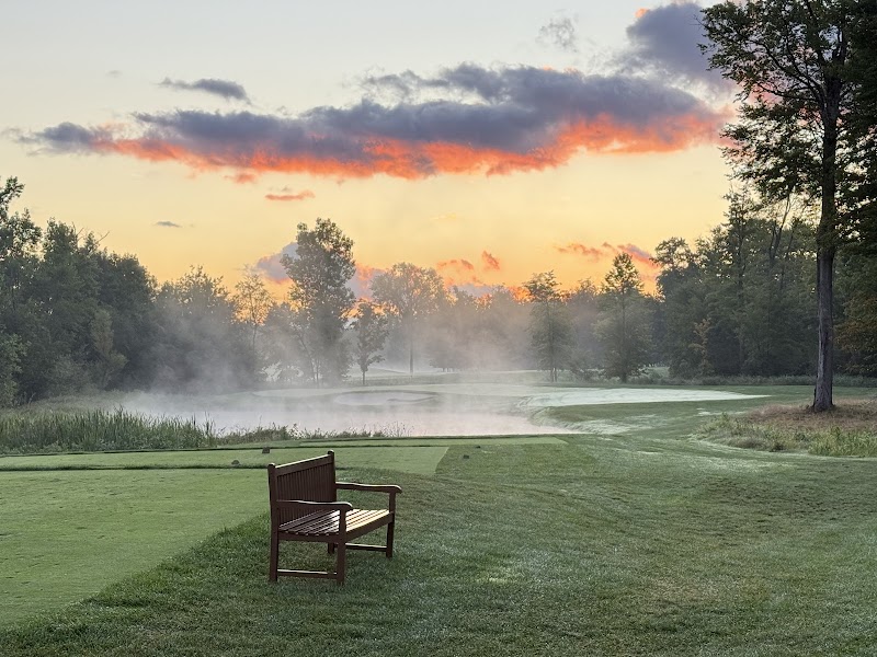 Sand Ridge Golf Club Cleveland atmosphere
