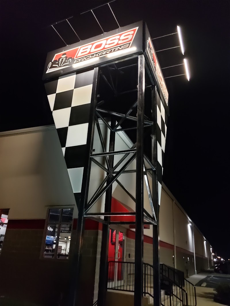 BOSS Pro-Karting and Axe Throwing Cleveland atmosphere