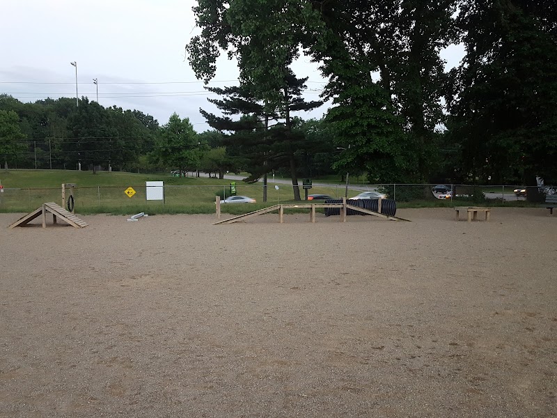 Quarry Park North Cleveland atmosphere