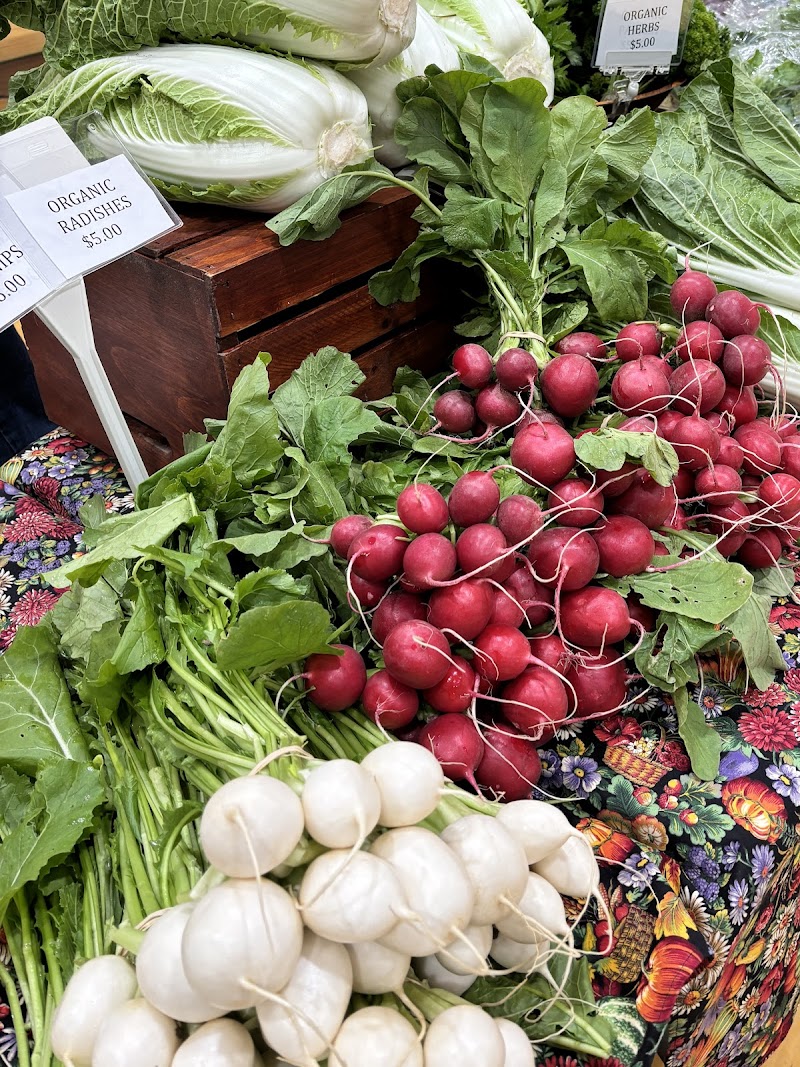 Cuyahoga Valley Farmers Market Cleveland atmosphere