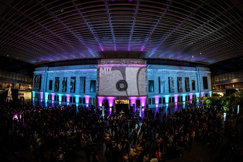 Raise the Roof Entertainment Cleveland interior