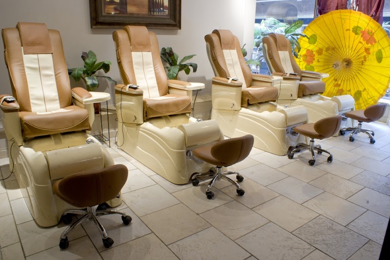 Marengo Luxury Spa Cleveland atmosphere