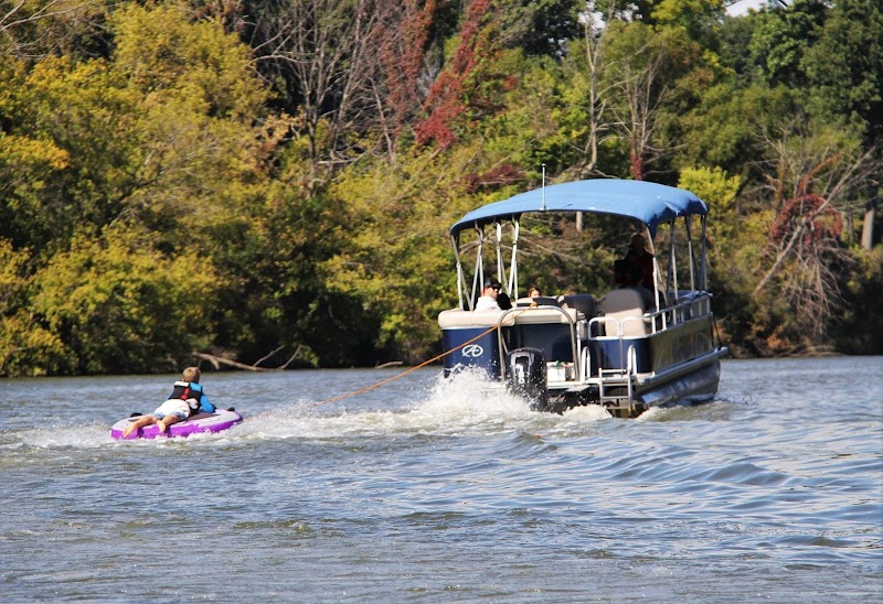 Freedom Boat Club - Lakewood, OH (Lake Erie - Rocky River) Cleveland atmosphere