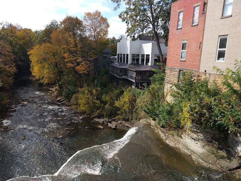Chagrin Falls Waterfall Cleveland atmosphere