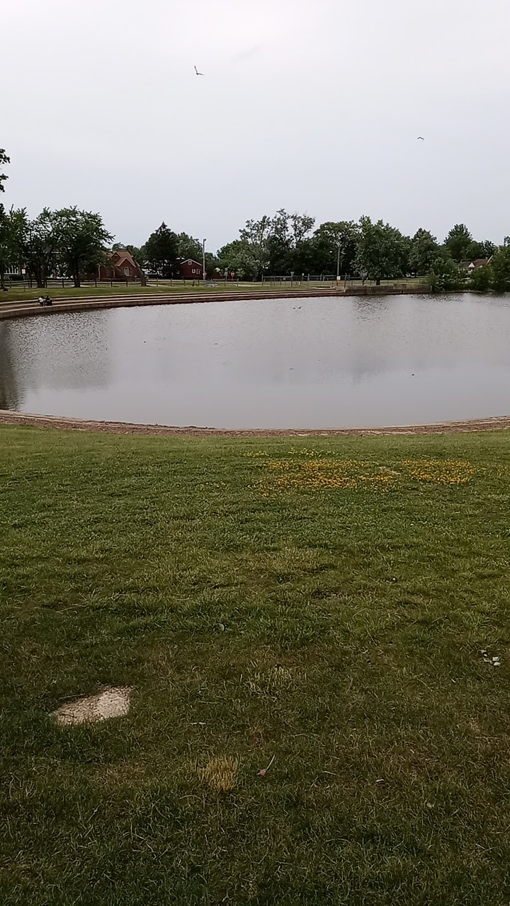 Anthony Zielinski Park Splash Pad Cleveland atmosphere