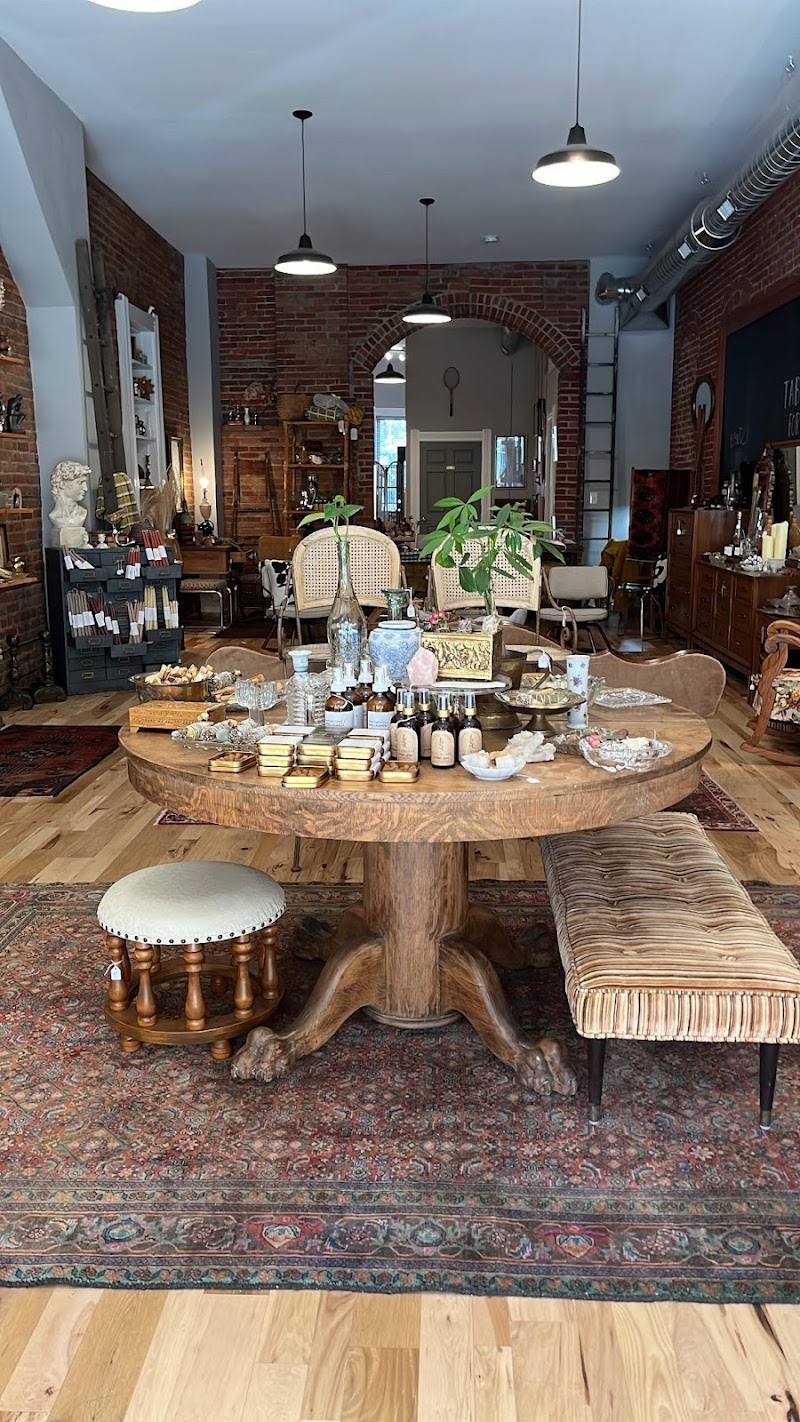 Table for 2 Cleveland atmosphere