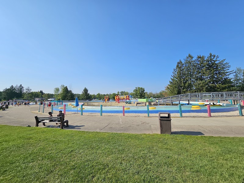 Pioneer Waterland & Dry Fun Park Cleveland atmosphere