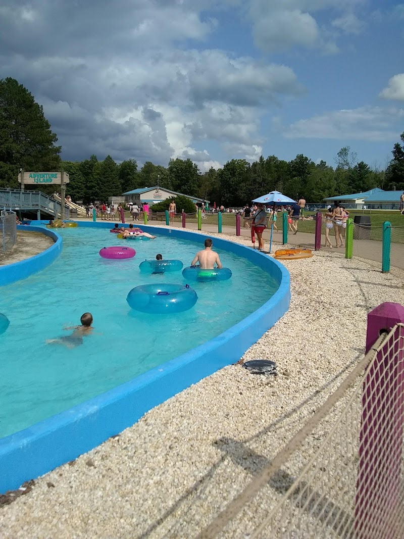 Pioneer Waterland & Dry Fun Park Cleveland atmosphere