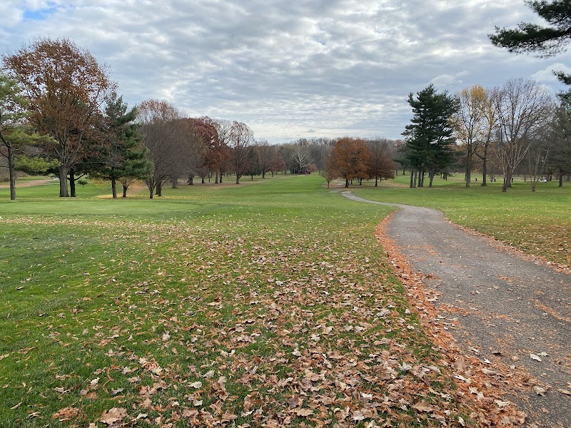 Big Met Golf Course Cleveland interior