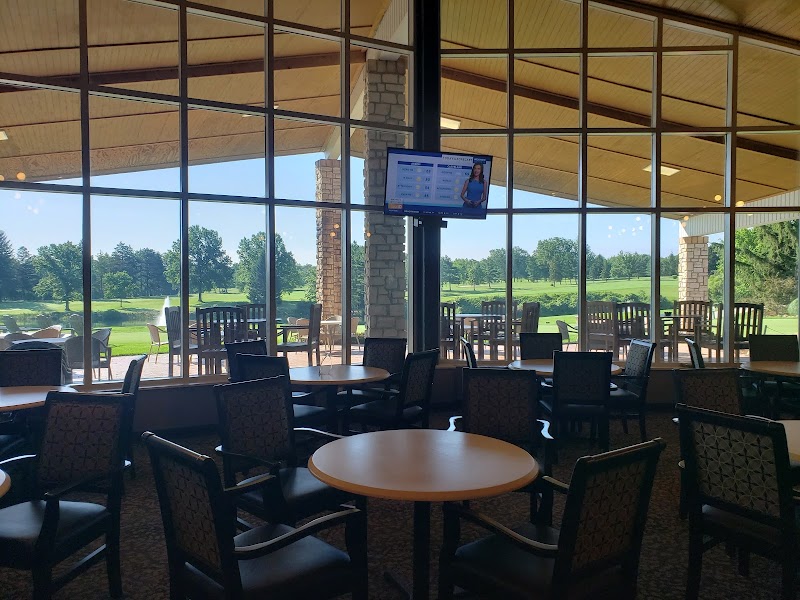 Pine Hills Golf Club Cleveland atmosphere