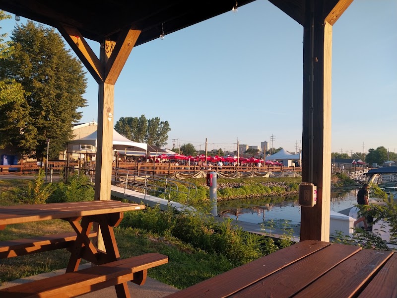 Whiskey Island Marina Cleveland atmosphere