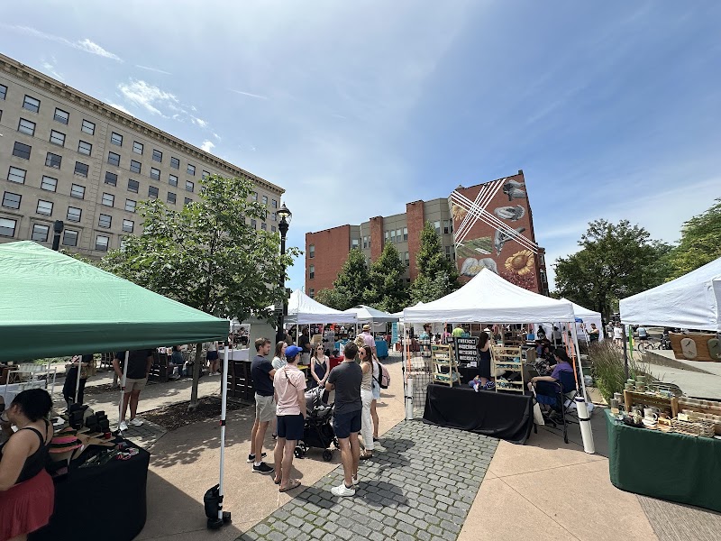 Market Square Park Cleveland interior