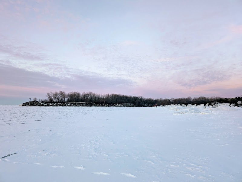 Lakefront Reservation E 72nd Fishing Area Cleveland atmosphere