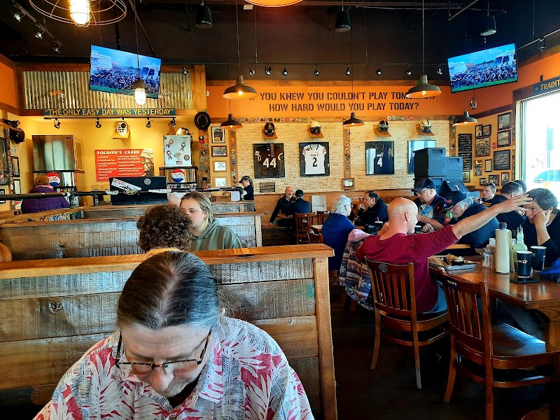 The Shoppes at Parma Cleveland atmosphere