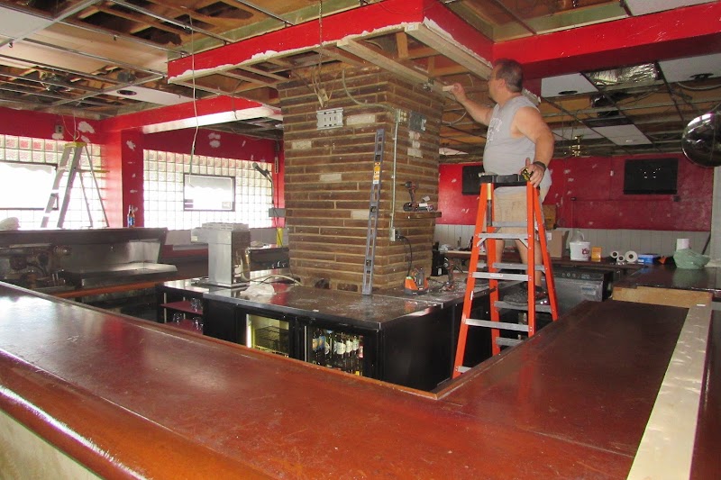 Red Circle Bar & Lanes Cleveland interior