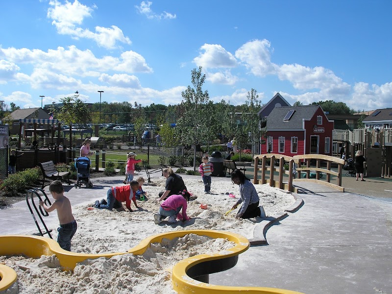 Preston's H.O.P.E. Playground Park Cleveland atmosphere