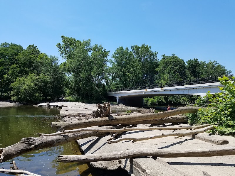 Rockcliff Springs Rocky River Reservation Cleveland atmosphere