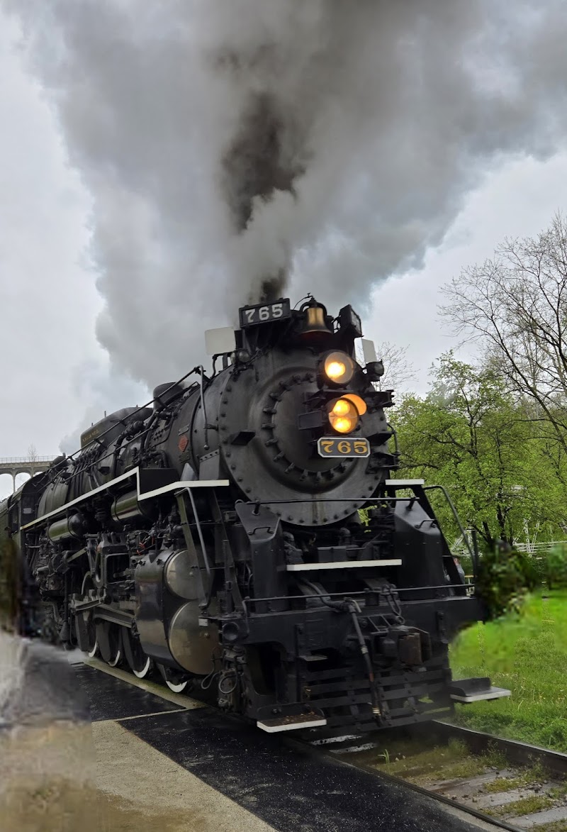Cuyahoga Valley Scenic Railroad Rockside Station Cleveland atmosphere