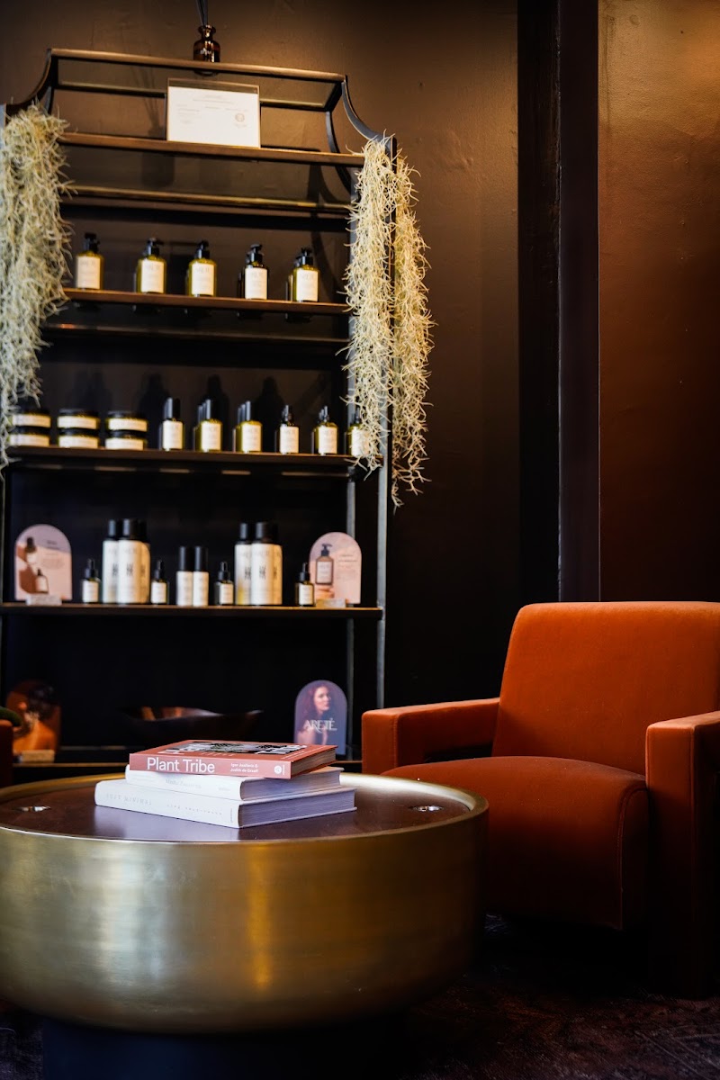 The Cleveland Headspa | Scalp & Skin in Cleveland