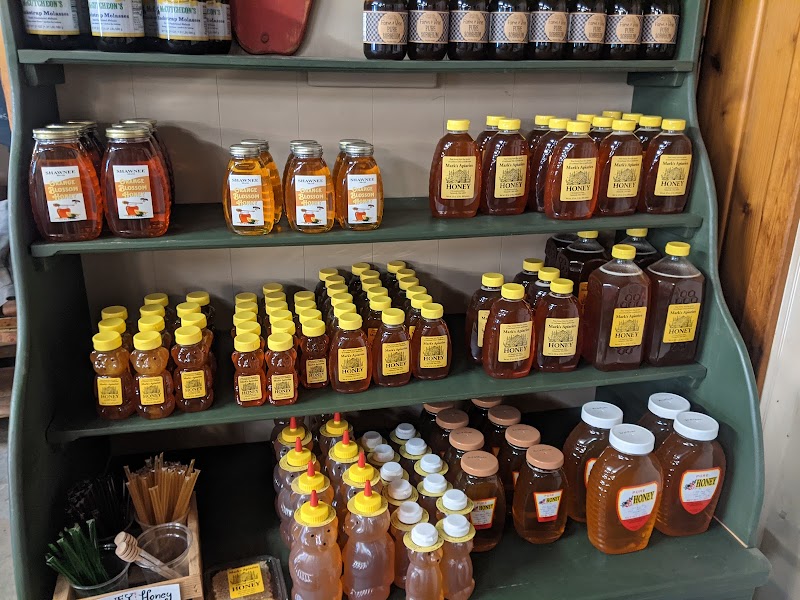 Sages Apples Orchard And Farm Market | Rt 6 Cleveland atmosphere