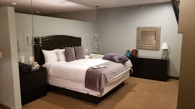 Belamere Suites Cleveland interior