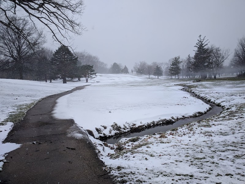 Ridgewood Golf Course Cleveland atmosphere
