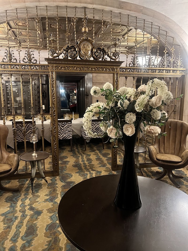 Marble Room Steaks and Raw Bar Cleveland atmosphere