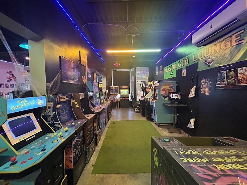 Nostalgia Lounge Cleveland atmosphere
