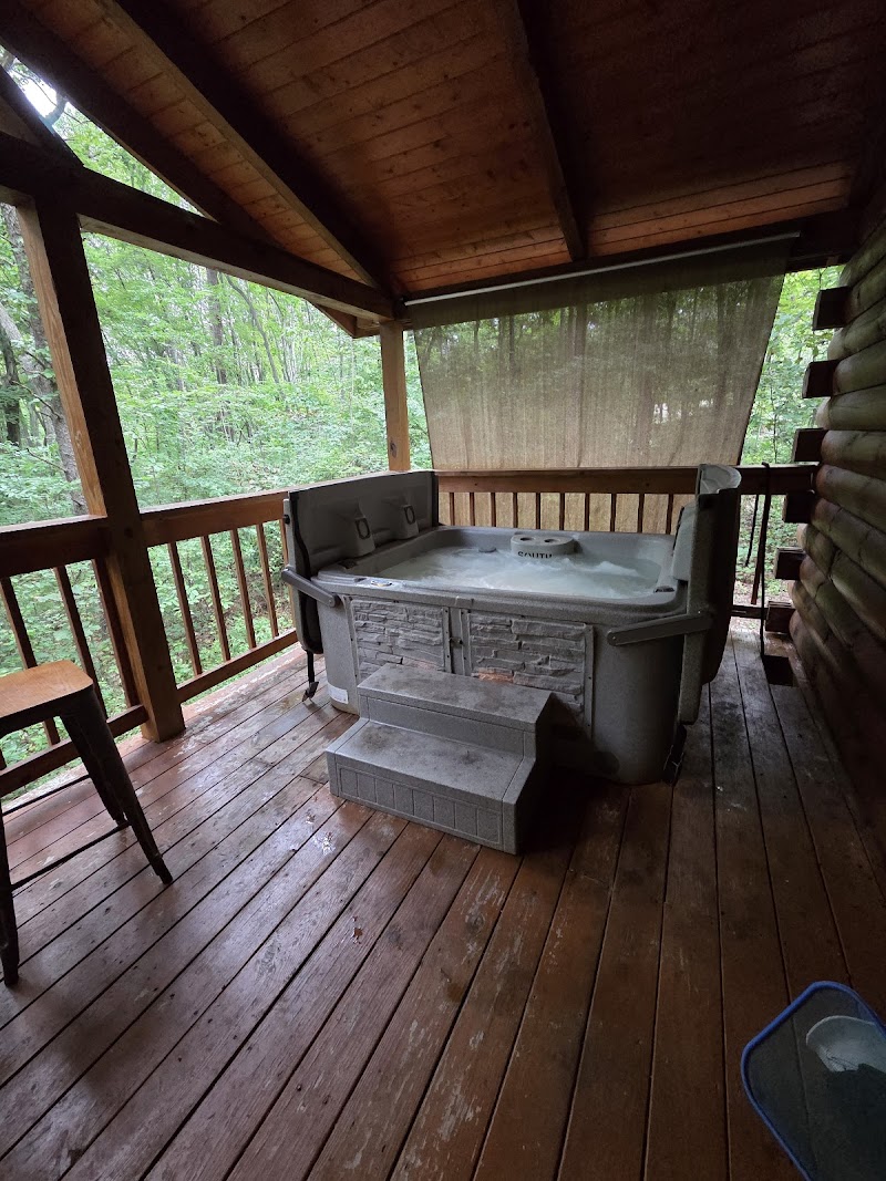 Getaway Cabins Cleveland atmosphere