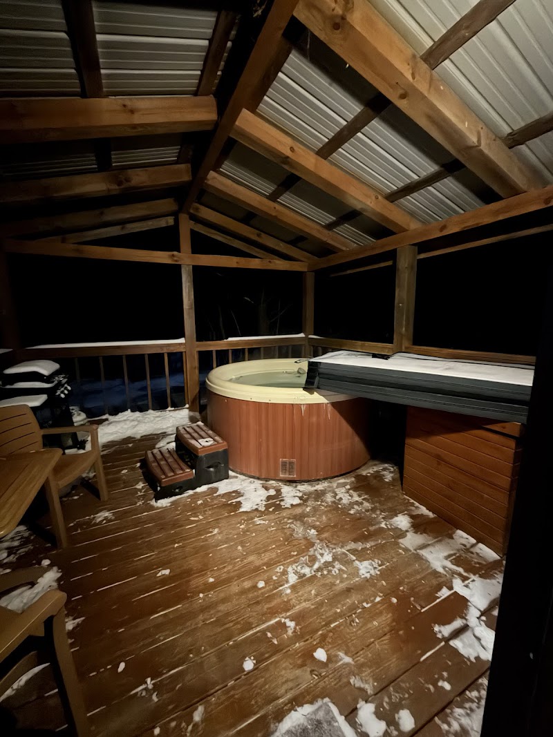 Getaway Cabins Cleveland atmosphere