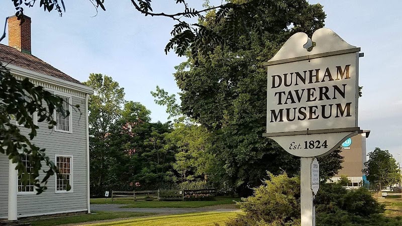 Dunham Tavern Museum & Gardens Cleveland atmosphere