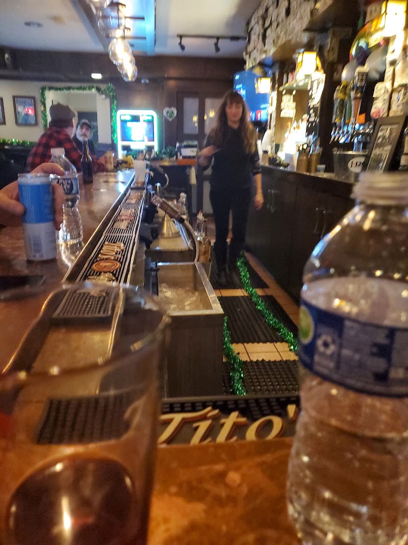 Carney's Top of the Flats Bar Cleveland atmosphere