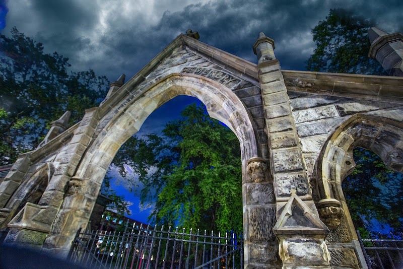 Cleveland Ghost Tours & Haunted Pub Crawls Cleveland atmosphere
