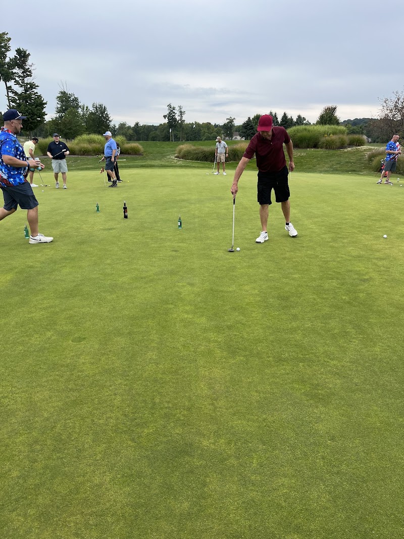 Little Mountain Country Club Cleveland atmosphere