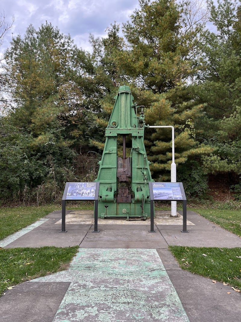 Ohio & Erie Canal Reservation Cleveland atmosphere